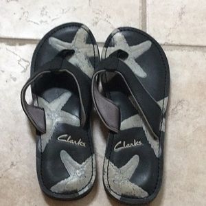 NWOT Clarks leather sandals